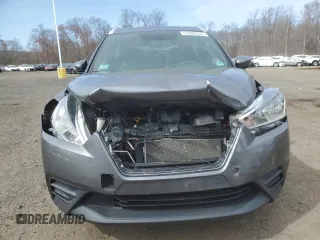 2019 Nissan Kicks S with VIN 3N1CP5CU2KL532749, listed as a Copart auction lot 51682655 with 136,070 mi miles and Clean Title. Bid and sale history available at DreamBid. Image 5.