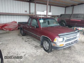 1994 Toyota 2WD Pickups DX with VIN JT4RN93P7R5102658, listed as a IAAI auction lot 41978357 with 177,464 mi miles. Bid and sale history available at carsss.com. Image 1.