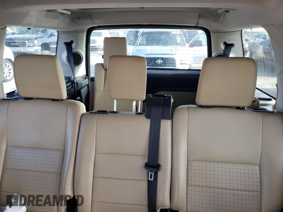 2006 Land Rover LR3 HSE with VIN SALAG25426A410768, listed as a Copart auction lot 42394805 with 146,038 mi miles and Salvage title. Bid and sale history available at DreamBid. Image 10.