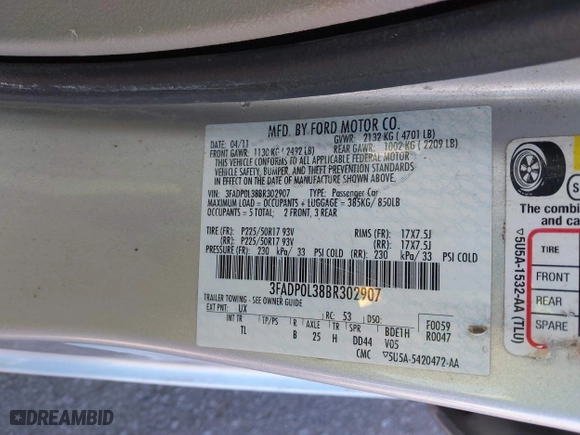2011 Ford Fusion Hybrid with VIN 3FADP0L38BR302907, listed as a IAAI auction lot 41805491 with 197,453 mi miles. Bid and sale history available at carsss.com. Image 9.