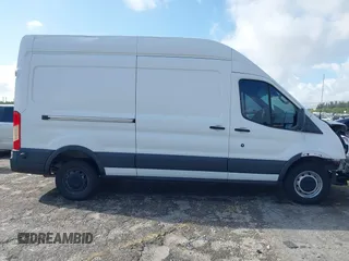 2018 Ford Transit with VIN 1FTYR2XM6JKA01981, listed as a IAAI auction lot 41898930 with 128,326 mi miles and . Bid and sale history available at DreamBid. Image 14.