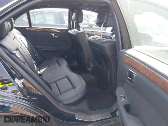 2012 Mercedes-Benz E E 350 Luxury with VIN WDDHF8JB1CA613068, listed as a IAAI auction lot 42119706 with 197,476 mi miles. Bid and sale history available at carsss.com. Image 8.