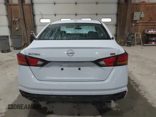 2025 Nissan Altima SR with VIN 1N4BL4CV8SN336988, listed as a IAAI auction lot 41807447 with 5,263 mi miles and . Bid and sale history available at DreamBid. Image 15.