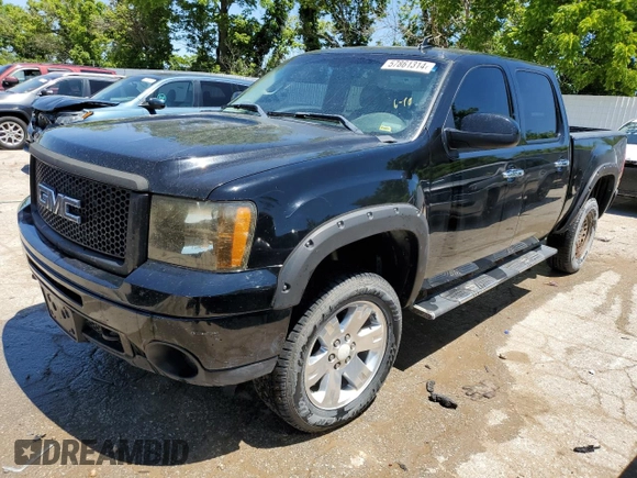 2007 GMC Sierra Denali z VIN 2GTEK638271695441, wystawiony jako Copart lot #57861314 z przebiegiem 233 123 mil mil oraz Szkody całkowita. Historia ofert i sprzedaży dostępna na DreamBid. Obrazek 1.