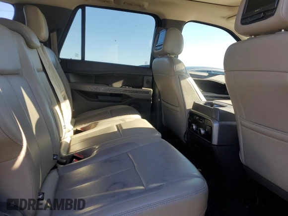 2018 Ford Expedition Max XLT с VIN 1FMJK1HT8JEA17440, выставлен на аукционе Copart как лот 42983395 с пробегом 161 769 миль миль и Чистый • Clean title. История ставок и продаж доступна на DreamBid. Изображение 11.