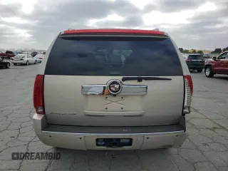 2008 Cadillac Escalade z VIN 1GYFK63878R205065, wystawiony jako Copart lot #56171965 z przebiegiem Nie podano mil oraz Szkoda całkowita • Salvage title. Historia ofert i sprzedaży dostępna na DreamBid. Obrazek 6.