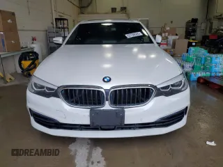 2019 BMW 5 Series 530e with VIN WBAJA9C55KB398758, listed as a Copart auction lot 62708525 with 97,808 mi miles and Clean title. Bid and sale history available at DreamBid. Image 5.