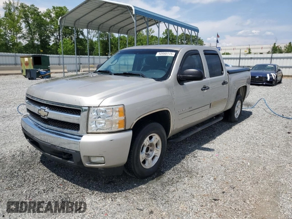 2008 Chevrolet Silverado 1500 1LT with VIN 3GCEC13068G223245, listed as a Copart auction lot 50980115 with 304,965 mi miles and Clean Title. Bid and sale history available at DreamBid. Image 1.