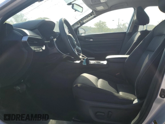 2020 Nissan Altima S z VIN 1N4BL4BV3LC276813, wystawiony jako Copart lot #53850985 z przebiegiem 61 992 mil mil oraz Szkoda całkowita • Salvage title. Historia ofert i sprzedaży dostępna na DreamBid. Obrazek 7.