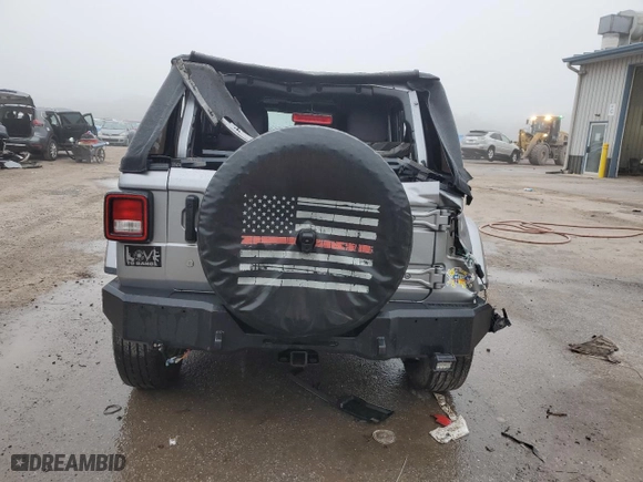 2018 Jeep Wrangler Unlimited Sahara with VIN 1C4HJXEN7JW181741, listed as a Copart auction lot 74131294 with 0 mi miles and Non Repairable. Bid and sale history available at carsss.com. Image 6.