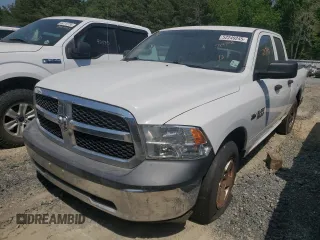 2015 Ram 1500 Express z VIN 1C6RR6FTXFS714742, wystawiony jako Copart lot #52249245 z przebiegiem 211 739 mil mil oraz Nie do naprawy • Non repairable. Historia ofert i sprzedaży dostępna na DreamBid. Obrazek 1.