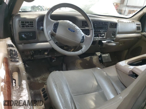 2003 Ford F-350 XL z VIN 1FTSW31P53EC80249, wystawiony jako Copart lot #88161075 z przebiegiem Nie podano mil oraz Nie do naprawy • Non repairable. Historia ofert i sprzedaży dostępna na DreamBid. Obrazek 8.