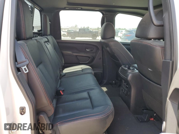 2021 Nissan Titan Pro-4X z VIN 1N6AA1ED0MN533801, wystawiony jako Copart lot #53301215 z przebiegiem 41 991 mil mil oraz Szkoda całkowita • Salvage title. Historia ofert i sprzedaży dostępna na DreamBid. Obrazek 10.