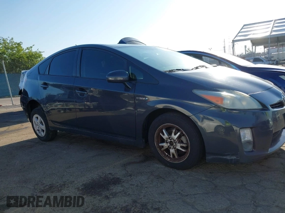2010 Toyota Prius II z VIN JTDKN3DU1A0120948, wystawiony jako IAAI lot #42215606 z przebiegiem Nie podano mil oraz . Historia ofert i sprzedaży dostępna na DreamBid. Obrazek 13.