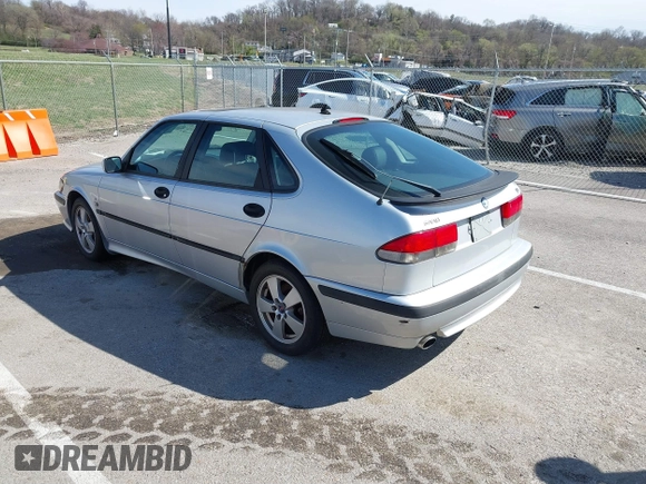 2002 Saab 9-3 z VIN YS3DF58K422029942, wystawiony jako IAAI lot #41827226 z przebiegiem 180 181 mil mil oraz . Historia ofert i sprzedaży dostępna na DreamBid. Obrazek 3.