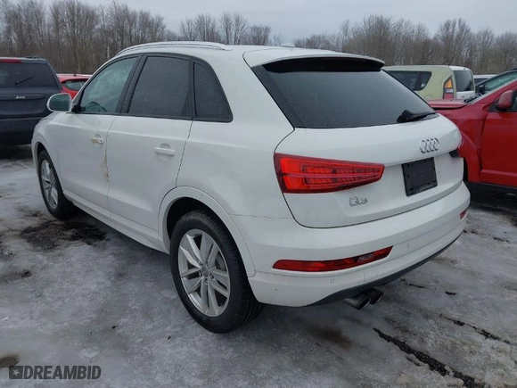 2017 Audi Q3 Premium with VIN WA1BCCFS4HR016424, listed as a IAAI auction lot 41627278 with 60,028 mi miles. Bid and sale history available at carsss.com. Image 3.