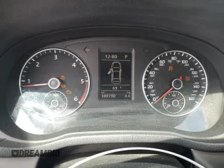 2015 Volkswagen Passat SE z VIN 1VWBV7A38FC066778, wystawiony jako Copart lot #50843015 z przebiegiem 100 790 mil mil oraz Szkoda całkowita • Salvage title. Historia ofert i sprzedaży dostępna na DreamBid. Obrazek 9.