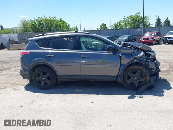 2018 Toyota RAV4 LE с VIN JTMBFREVXJJ745379, выставлен на аукционе IAAI как лот 42269832 с пробегом Не указан миль и . История ставок и продаж доступна на DreamBid. Изображение 13.