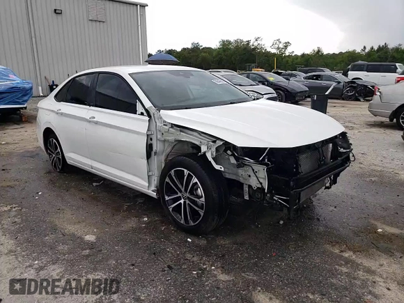 2024 Volkswagen Jetta Sport z VIN 3VWBM7BU5RM064239, wystawiony jako Copart lot #56645935 z przebiegiem 25 067 mil mil oraz Nie do naprawy • Non repairable. Historia ofert i sprzedaży dostępna na DreamBid. Obrazek 14.