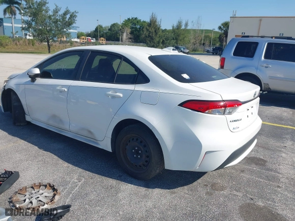 2020 Toyota Corolla LE with VIN JTDEPRAE1LJ104849, listed as a IAAI auction lot 42073209 with 83,042 mi miles. Bid and sale history available at carsss.com. Image 3.