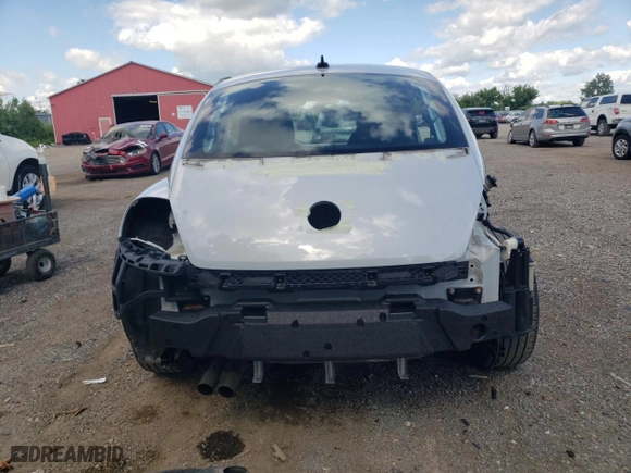 2018 Volkswagen Beetle SE with VIN 3VWJD7AT1JM717772, listed as a Copart auction lot 59819964 with 63,690 mi miles and Salvage Title. Bid and sale history available at carsss.com. Image 6.