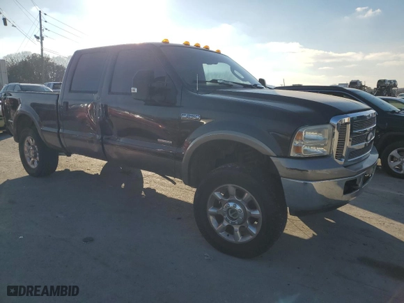 2006 Ford Super Duty F-250 XL with VIN 1FTSW21P46EA67601, listed as a Copart auction lot 82145834 with 344,095 mi miles and Salvage Title. Bid and sale history available at carsss.com. Image 4.