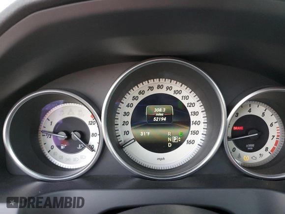 2015 Mercedes-Benz E 400 with VIN WDDKK6FFXFF294746, listed as a Copart auction lot 80966004 with 52,194 mi miles and Salvage Title. Bid and sale history available at DreamBid. Image 9.