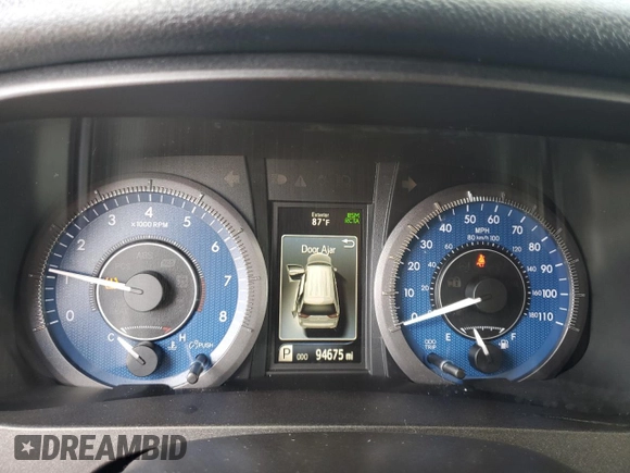 2018 Toyota Sienna XLE Auto Access Seat with VIN 5TDYZ3DC9JS913742, listed as a Copart auction lot 63987465 with 94,675 mi miles and Clean title. Bid and sale history available at DreamBid. Image 9.