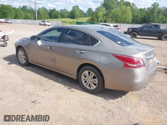 2014 Nissan Altima S with VIN 1N4BL3AP0EN236323, listed as a IAAI auction lot 42130469 with 165,009 mi miles and . Bid and sale history available at DreamBid. Image 3.