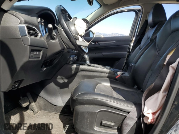 2018 Mazda CX-5 Touring z VIN JM3KFBCM4J0444167, wystawiony jako Copart lot #45900645 z przebiegiem 85 881 mil mil oraz Czysty tytuł • Clean title. Historia ofert i sprzedaży dostępna na DreamBid. Obrazek 7.