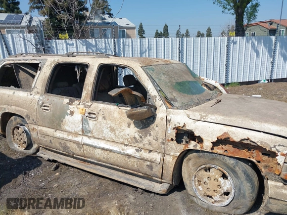 2003 Chevrolet Suburban LT z VIN 3GNEC16Z23G120835, wystawiony jako IAAI lot #41885363 z przebiegiem Nie podano mil oraz . Historia ofert i sprzedaży dostępna na DreamBid. Obrazek 13.
