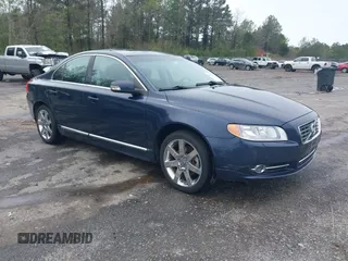 2010 Volvo S80 I6 with VIN YV1982AS5A1122306, listed as a IAAI auction lot 41854175 with 142,310 mi miles. Bid and sale history available at carsss.com. Image 1.