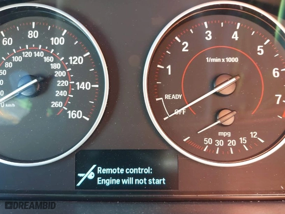 2018 BMW 3 Series 330i with VIN WBA8B9G58JNU96623, listed as a IAAI auction lot 41121819 with 1 mi miles. Bid and sale history available at carsss.com. Image 7.