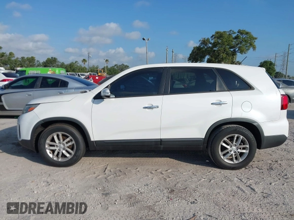 2015 Kia Sorento LX with VIN 5XYKT3A69FG575172, listed as a IAAI auction lot 42151412 with 161,823 mi miles and . Bid and sale history available at carsss.com. Image 14.
