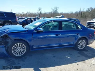 2016 Volkswagen Passat 1.8T SE w/Technology with VIN 1VWBS7A36GC047480, listed as a IAAI auction lot 41685321 with 121,379 mi miles. Bid and sale history available at carsss.com. Image 15.