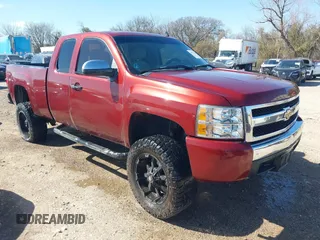 2007 Chevrolet Silverado 1500 Work Truck with VIN 1GCEC19C07Z513822, listed as a IAAI auction lot 41573741 with 175,191 mi miles and . Bid and sale history available at DreamBid. Image 1.