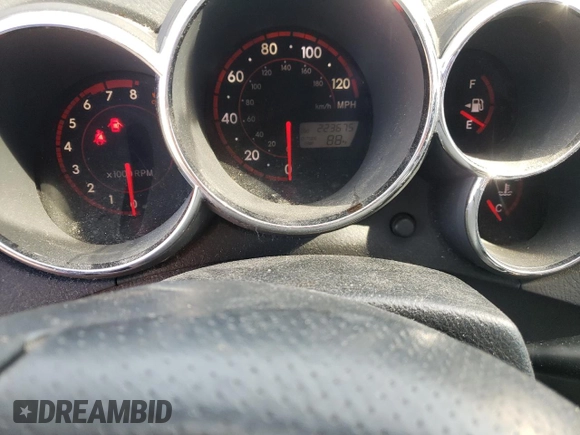 2005 Pontiac Vibe with VIN 5Y2SL63845Z429276, listed as a Copart auction lot 77967044 with 223,675 mi miles and Clean Title. Bid and sale history available at carsss.com. Image 9.
