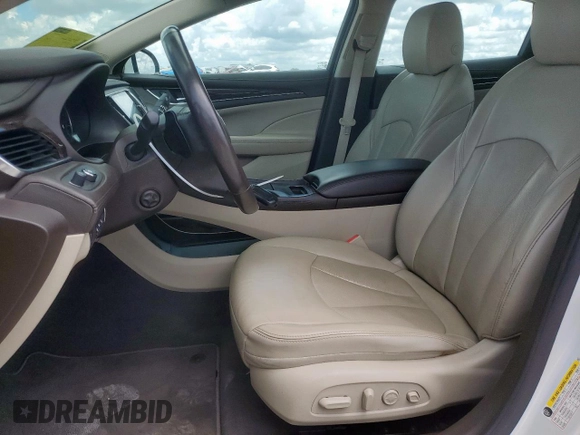 2017 Buick LaCrosse Premium with VIN 1G4ZR5SS5HU141204, listed as a Copart auction lot 61934925 with 68,022 mi miles and Salvage title. Bid and sale history available at DreamBid. Image 7.