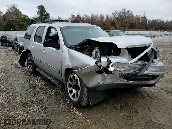 2013 GMC Yukon SLE with VIN 1GKS1AE03DR171528, listed as a Copart auction lot 84190114 with 0 mi miles and Salvage Title. Bid and sale history available at carsss.com. Image 12.