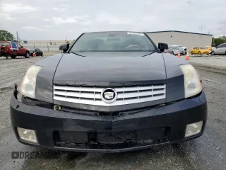 2006 Cadillac XLR z VIN 1G6YV36A265600782, wystawiony jako Copart lot #54352705 z przebiegiem 94 678 mil mil oraz Szkody całkowita. Historia ofert i sprzedaży dostępna na DreamBid. Obrazek 5.