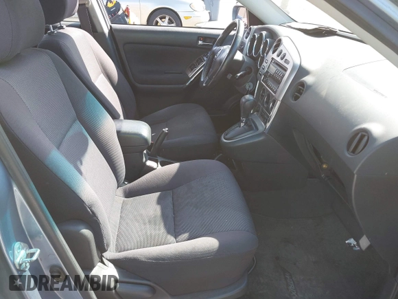 2004 Toyota Matrix Std with VIN 2T1KR32E74C260772, listed as a IAAI auction lot 42183991 with 1 mi miles. Bid and sale history available at carsss.com. Image 5.