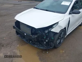 2021 Kia Forte GT-Line z VIN 3KPF34AD0ME393974, wystawiony jako IAAI lot #41953374 z przebiegiem 60 311 mil mil oraz . Historia ofert i sprzedaży dostępna na DreamBid. Obrazek 6.