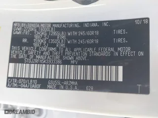 2019 Toyota Highlander SE with VIN 5TDJZRFH5KS933386, listed as a IAAI auction lot 41807949 with 49,661 mi miles. Bid and sale history available at carsss.com. Image 9.