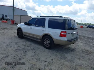 2013 Ford Expedition XLT with VIN 1FMJU1H51DEF14975, listed as a IAAI auction lot 42780599 with 195,174 mi miles and . Bid and sale history available at DreamBid. Image 3.