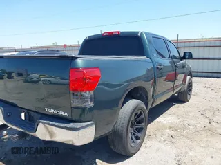 2008 Toyota Tundra with VIN 5TFET54118X024646, listed as a IAAI auction lot 41925739 with 271,062 mi miles and . Bid and sale history available at DreamBid. Image 4.