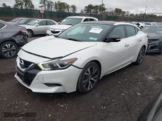 2016 Nissan Maxima 3.5 SL with VIN 1N4AA6AP0GC408111, listed as a IAAI auction lot 41807981 with 92,498 mi miles. Bid and sale history available at carsss.com. Image 20.