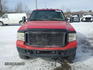 2006 Ford F-350 XL z VIN 1FTWW31PX6ED25708, wystawiony jako Copart lot #45972105 z przebiegiem 253 961 mil mil oraz Szkoda całkowita • Salvage title. Historia ofert i sprzedaży dostępna na DreamBid. Obrazek 5.