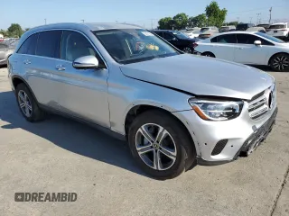 2021 Mercedes-Benz GLC 300 with VIN W1N0G8DB1MF917983, listed as a Copart auction lot 64031905 with 18,743 mi miles and Salvage title. Bid and sale history available at DreamBid. Image 4.