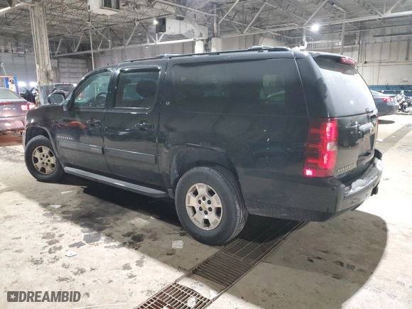 2013 Chevrolet Suburban LT with VIN 1GNSKJE79DR235536, listed as a Copart auction lot 41865805 with 231,576 mi miles and Clean Title. Bid and sale history available at carsss.com. Image 2.