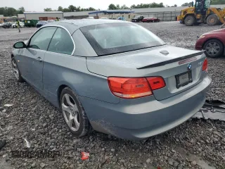 2008 BMW 3 Series 328i with VIN WBAWL13528PX17790, listed as a Copart auction lot 61657695 with 138,674 mi miles and Salvage title. Bid and sale history available at DreamBid. Image 2.